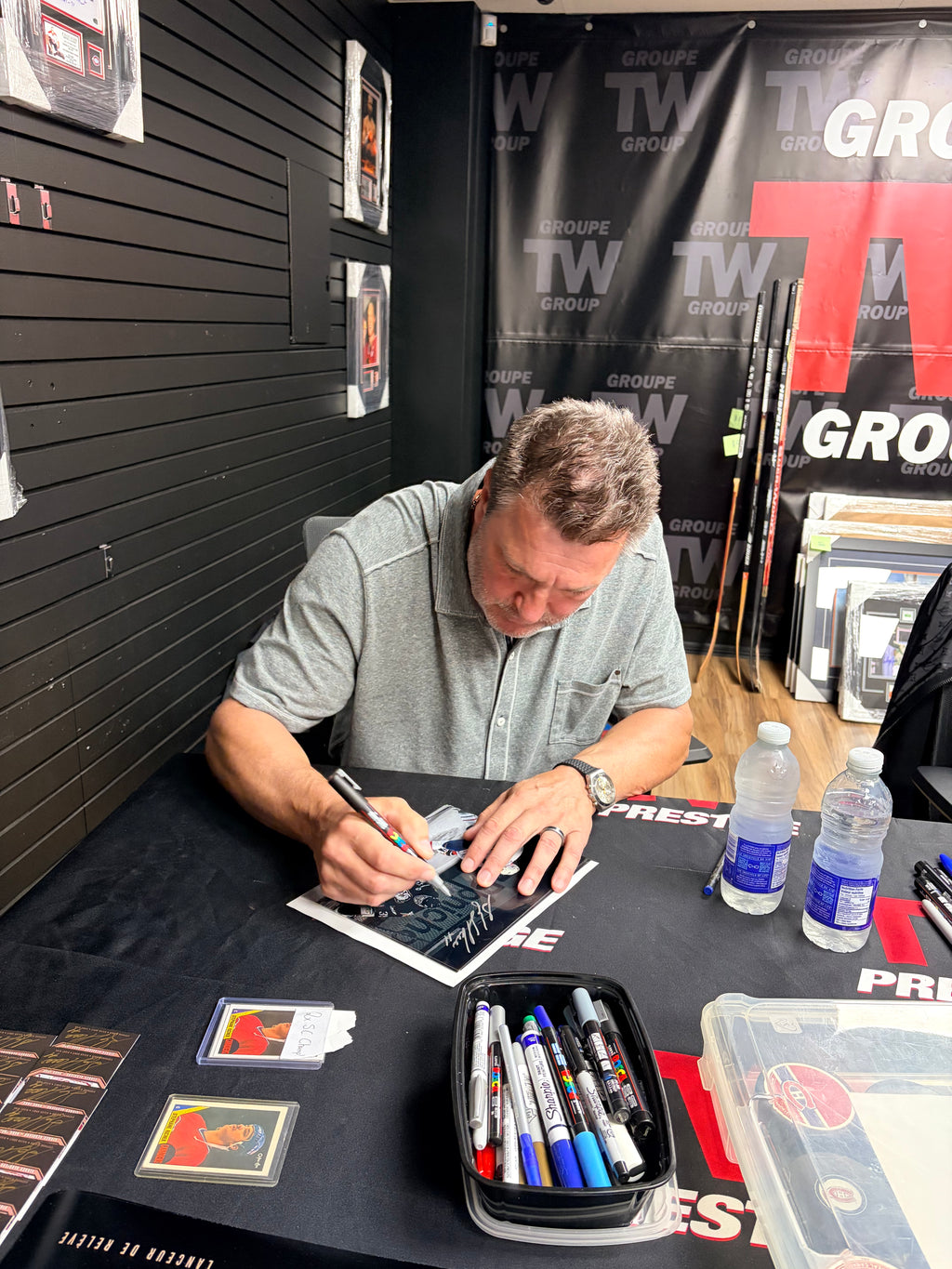 Stéphane Richer: Photo autographié 8x10 Canadiens de Montréal