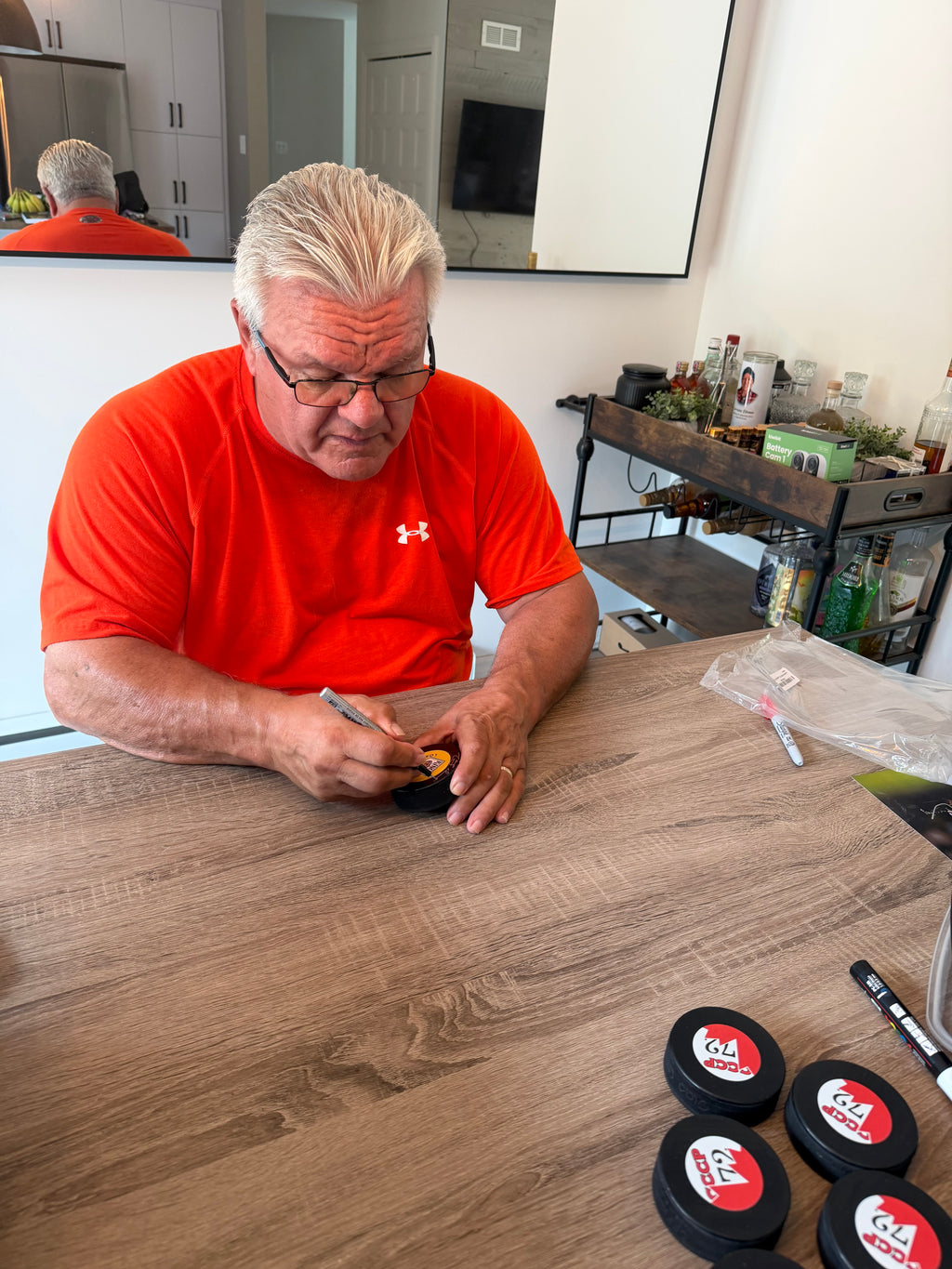 Marcel Dionne: Rondelle officielle de match autographiée NHL Centenials top100