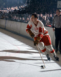 Norm Ullman pre-order: Autographed 8x10 photo of Detroit Red Wings in action