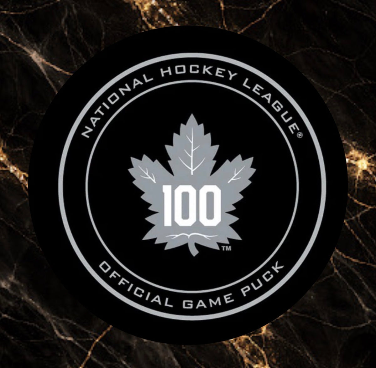 Norm Ullman précommande: Rondelle officielle de match Maple Leafs de Toronto centenaire autographiée